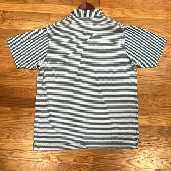 Peter Millar polo, size LARGE. Blue and white stripes - Picture 3 of 4